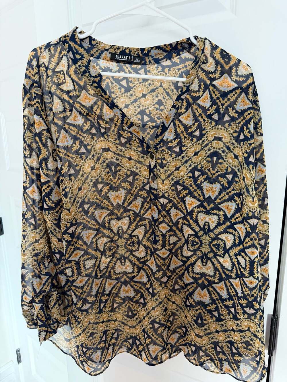 a.n.a A New Approach Women's Navy and Gold Geometric Print Chiffon Button-Up Blo